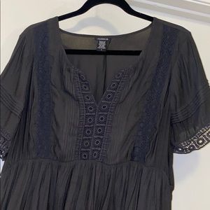 Torrid grey embroidered and lace top